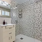Erisa 34 By Ivi Real Estate