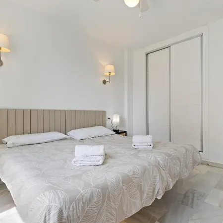 Erisa 34 By Ivi Real Estate Apartamento Torremolinos
